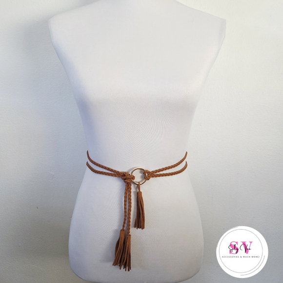 Accessories - Braided brown belt with tassel decor